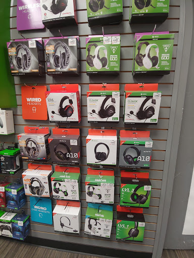 Video Game Store «GameStop», reviews and photos, 12641 Ocean Gateway #206, Ocean City, MD 21842, USA