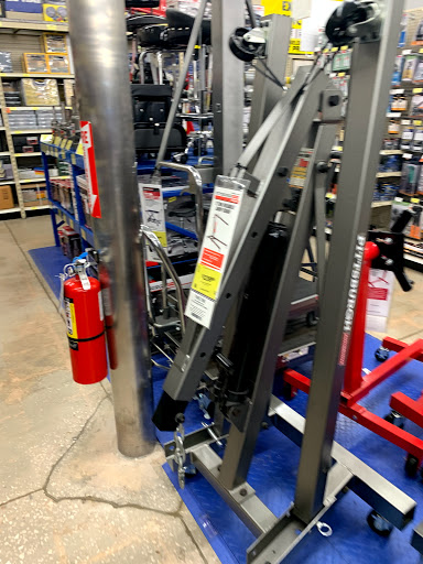 Hardware Store «Harbor Freight Tools», reviews and photos, 3814 S Orlando Dr, Sanford, FL 32773, USA