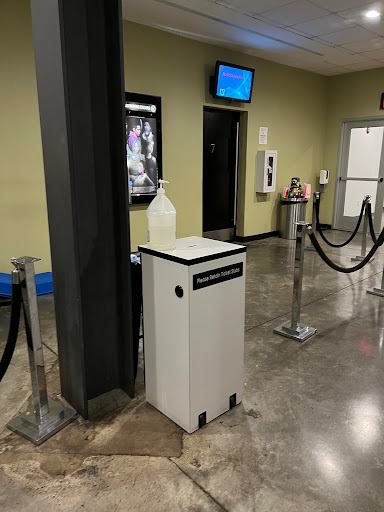 Movie Theater «Williamsburg Cinemas», reviews and photos, 217 Grand St, Brooklyn, NY 11211, USA