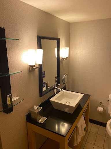 Hotel «DoubleTree by Hilton Hotel Baton Rouge», reviews and photos, 4964 Constitution Ave, Baton Rouge, LA 70808, USA