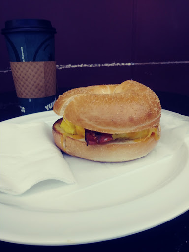 Donut Shop «Yum Yum Donuts», reviews and photos, 429 N Vincent Ave, Covina, CA 91722, USA