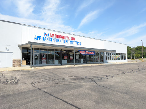 Sears Outlet, 3203 N Mayfair Rd, Wauwatosa, WI 53222, USA, 