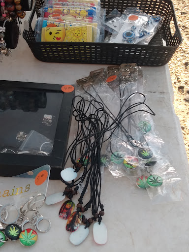 Flea Market «Azalea Flea Market», reviews and photos, 5209 Wilkinson Rd, Richmond, VA 23227, USA