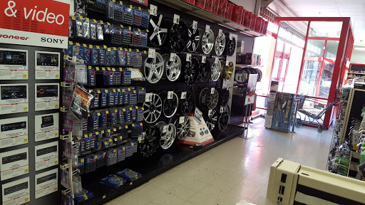 Auto Parts Store «Pep Boys Auto Parts & Service», reviews and photos, 5220 Touhy Ave, Skokie, IL 60077, USA