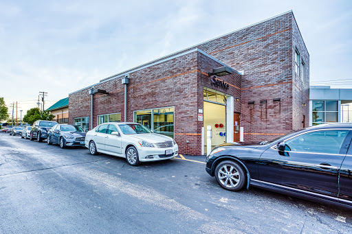 Infiniti Dealer «Plaza Infiniti», reviews and photos, 755 N New Ballas Rd, Creve Coeur, MO 63141, USA