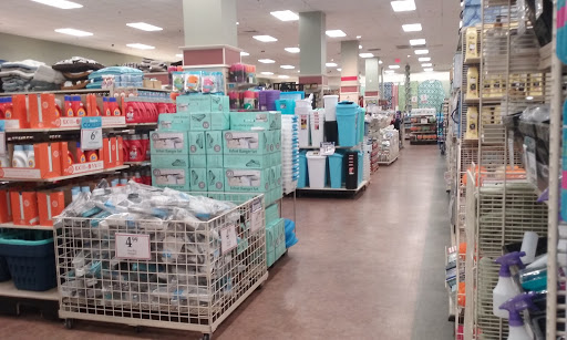 Home Goods Store «Christmas Tree Shops», reviews and photos, 365 US-206, Bridgewater, NJ 08807, USA