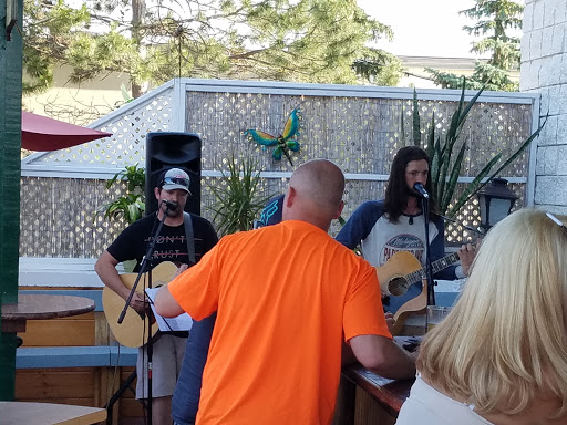 Bar & Grill «The Island Bar and Grill», reviews and photos, 43711 Van Dyke, Sterling Heights, MI 48314, USA