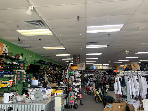 Sporting Goods Store «Play It Again Sports- Arnold, MO», reviews and photos, 223 Arnold Crossroads Center, Arnold, MO 63010, USA