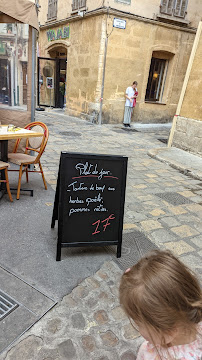 Atmosphère du Restaurant français Le bouche à Oreille à Aix-en-Provence - n°5