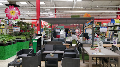 Carrefour Nimes Ouest à Nîmes