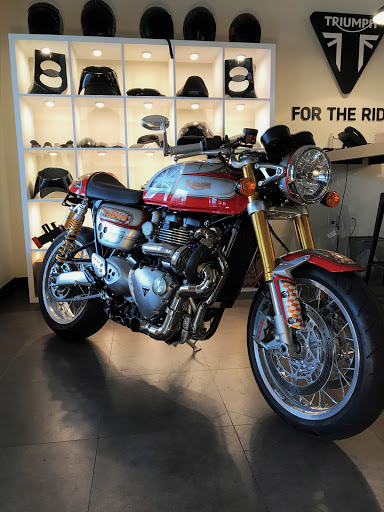 Triumph Motorcycle Dealer «Tampa Triumph», reviews and photos, 7000 N Dale Mabry Hwy, Tampa, FL 33614, USA