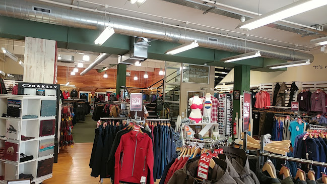 Reviews of Cotswold Outdoor Truro in Truro - Sporting goods store