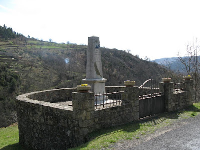 Monument aux morts de Labatie-d'Andaure à Labatie-d'Andaure