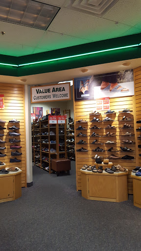 Shoe Store «Schuler Shoes: Maple Grove», reviews and photos, 7845 Main St, Maple Grove, MN 55369, USA