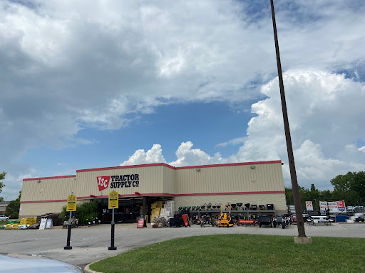 Home Improvement Store «Tractor Supply Co.», reviews and photos, 129 Perry Rd, Plainfield, IN 46168, USA