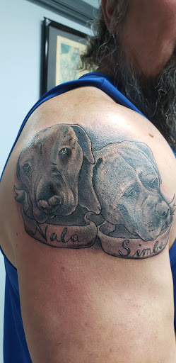 Tattoo Shop «Caspian Tattoo», reviews and photos, 3813 Wards Rd # B, Lynchburg, VA 24502, USA