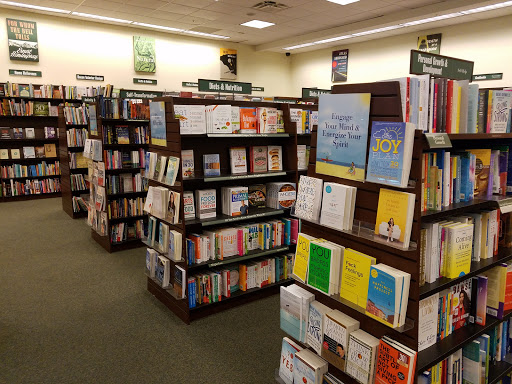 Book Store «Barnes & Noble», reviews and photos, 1317 Lloyd Center, Portland, OR 97232, USA