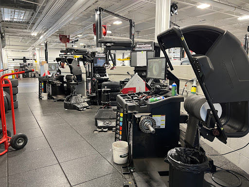 Lexus Dealer «Lexus of Pleasanton», reviews and photos, 4345 Rosewood Dr, Pleasanton, CA 94588, USA