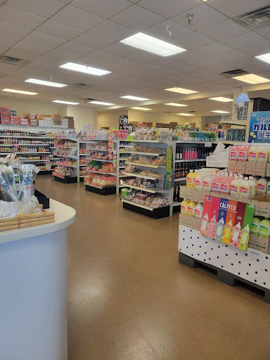 Restaurant «One World Market of Indiana», reviews and photos, 8466 Castleton Corner Dr, Indianapolis, IN 46250, USA