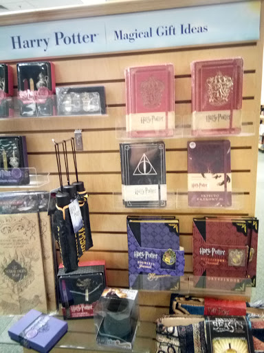 Book Store «Barnes & Noble», reviews and photos, 300 Neshaminy Mall, Bensalem, PA 19020, USA