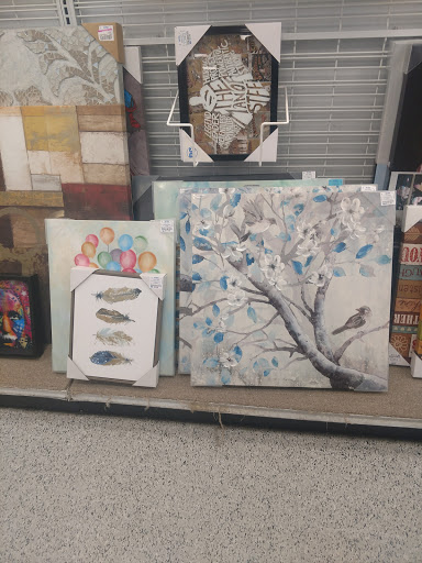 Clothing Store «Ross Dress for Less», reviews and photos, 1945 W Palmetto St, Florence, SC 29501, USA