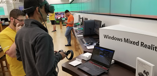 Computer Store «Microsoft Store - Westfarms», reviews and photos, 211 W Farms Mall, Farmington, CT 06032, USA