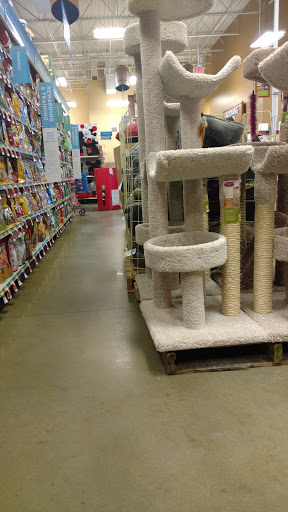 Pet Supply Store «PetSmart», reviews and photos, 262 Pooler Pkwy, Pooler, GA 31322, USA