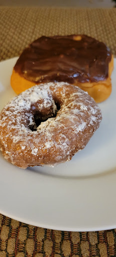 Donut Shop «Old Town Donut Shop», reviews and photos, 3941 Mid Rivers Mall Dr, St Peters, MO 63376, USA