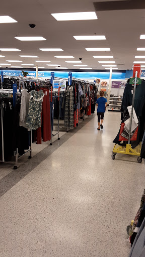 Clothing Store «Ross Dress for Less», reviews and photos, 620 Triangle Shopping Center, Longview, WA 98632, USA