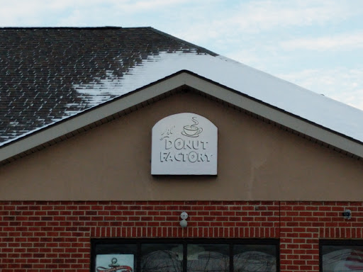 Donut Shop «Lil Donut Factory», reviews and photos, 4543 Scioto Darby Rd, Hilliard, OH 43026, USA