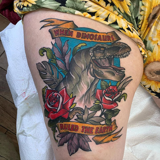 Tattoo Shop «Daybreak Tattoo», reviews and photos, 5817 S Westnedge Ave, Portage, MI 49002, USA