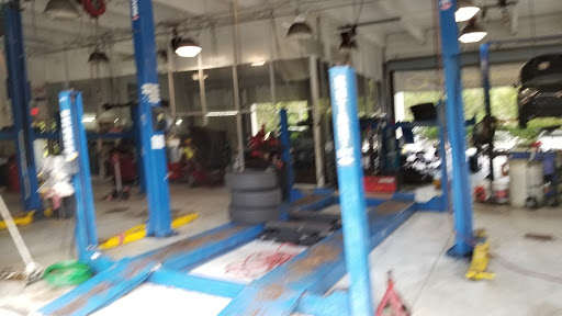 Auto Repair Shop «Meineke Car Care Center», reviews and photos, 2629 Weston Rd, Weston, FL 33331, USA