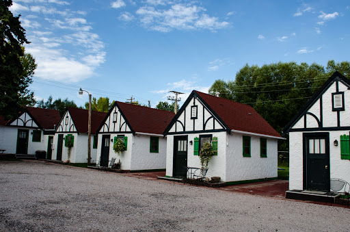 Chalet Motel