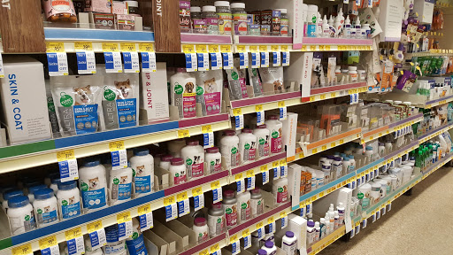 Pet Supply Store «PetSmart», reviews and photos, 10900 W Jefferson Blvd, Culver City, CA 90230, USA
