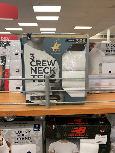 Department Store «T.J. Maxx», reviews and photos, 444 State Rd, North Dartmouth, MA 02747, USA