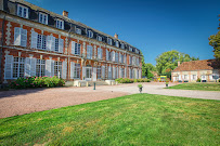 Photos du propriétaire du Château de La Houssoye - Traiteur, Mariages, Séminaires, Restaurant 'CHEZ PAT', Chambres & Gîte, Au Royal Spa & Massages - n°4