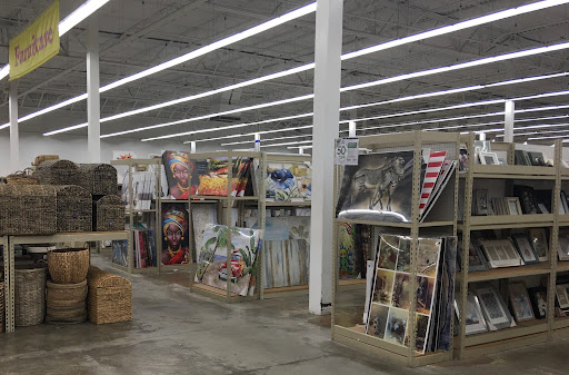 Home Goods Store «Old Time Pottery Clarksville», reviews and photos, 951 E Lewis and Clark Pkwy, Clarksville, IN 47129, USA