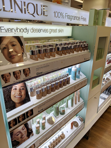 Hair Salon «Ulta Beauty», reviews and photos, 2245 S Shore Center, Alameda, CA 94501, USA