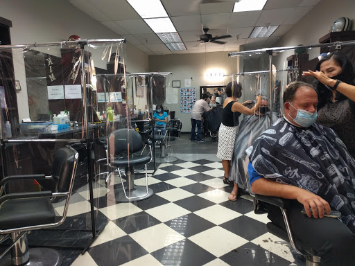 Barber Shop «Twin Peaks II Barber Shop», reviews and photos, 31441 Santa Margarita Pkwy D, Rancho Santa Margarita, CA 92688, USA