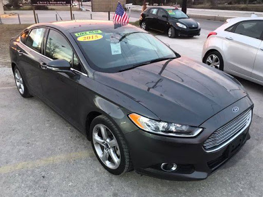 Used Car Dealer «Luxury Unlimited Auto Sales», reviews and photos, 11912 Potranco Rd, San Antonio, TX 78253, USA