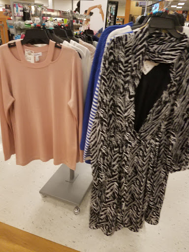 Department Store «T.J. Maxx», reviews and photos, 125 Interstate Shop Center, Ramsey, NJ 07446, USA