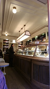 Vitrine du Café The Smiths Bakery à Paris - n°12