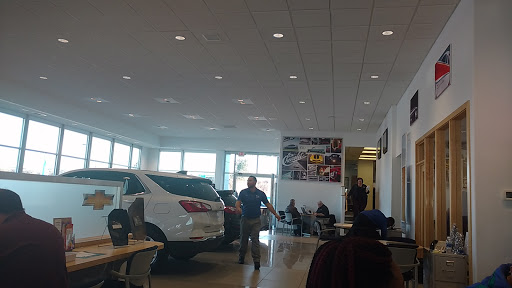 Chevrolet Dealer «VanDevere Chevrolet Inc.», reviews and photos, 1490 Vernon Odom Blvd, Akron, OH 44320, USA