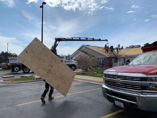 Roofing Contractor «Safeguard Construction Company, Inc.», reviews and photos, 2819 Village Green Dr, Aurora, IL 60504, USA