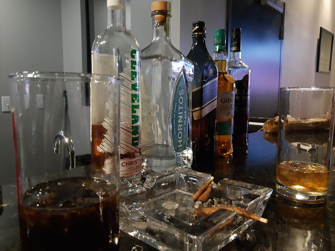 Cleveland Cigar & Social Lounge