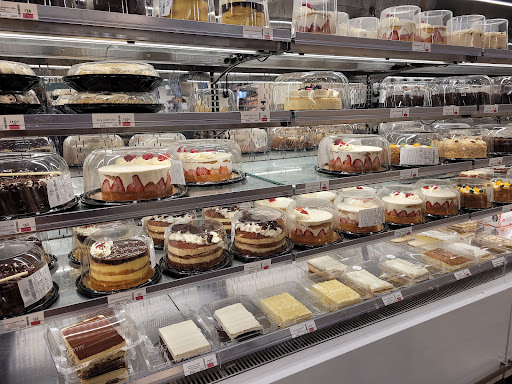 Grocery Store «Whole Foods Market», reviews and photos, 94 Derby St, Hingham, MA 02043, USA