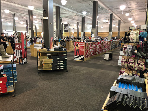 Shoe Store «DSW Designer Shoe Warehouse», reviews and photos, 3530 Stevens Creek Blvd, San Jose, CA 95117, USA