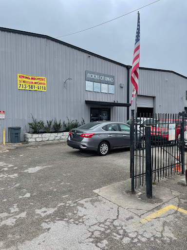 Used Car Dealer «Motors On Wheels», reviews and photos, 3909 Waldo St, Houston, TX 77063, USA