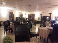 Atmosphère du Restaurant L ARTENSET à Saint-Martial-d'Artenset - n°12