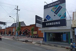 SAMSUNG STORE BLORA image